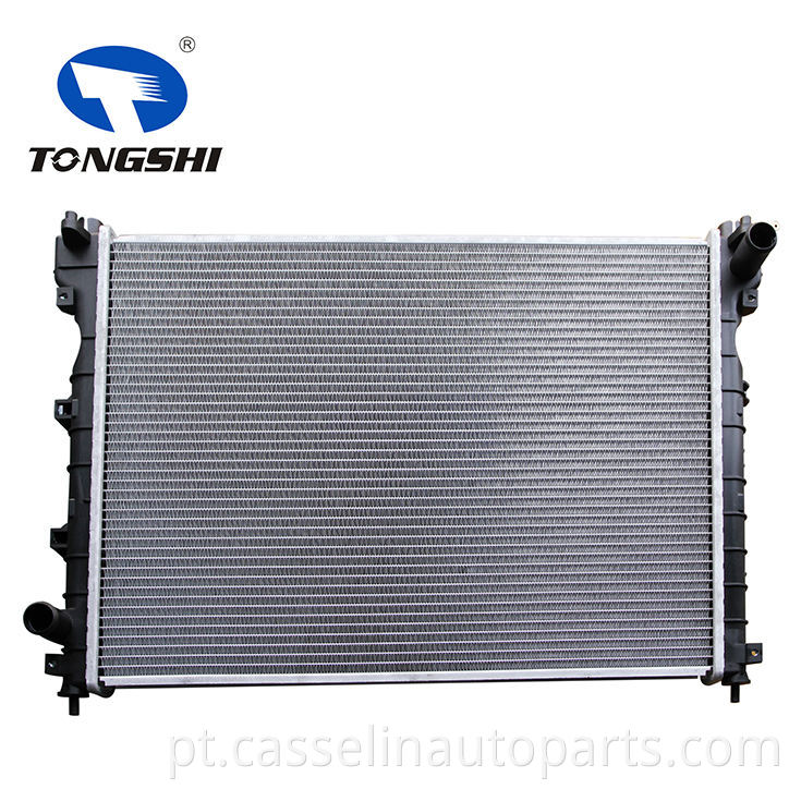 Radador de carro de alumínio para Iland Rover Freelanker V6 2.5L OEM PCC000652 Radiator peças de reposição